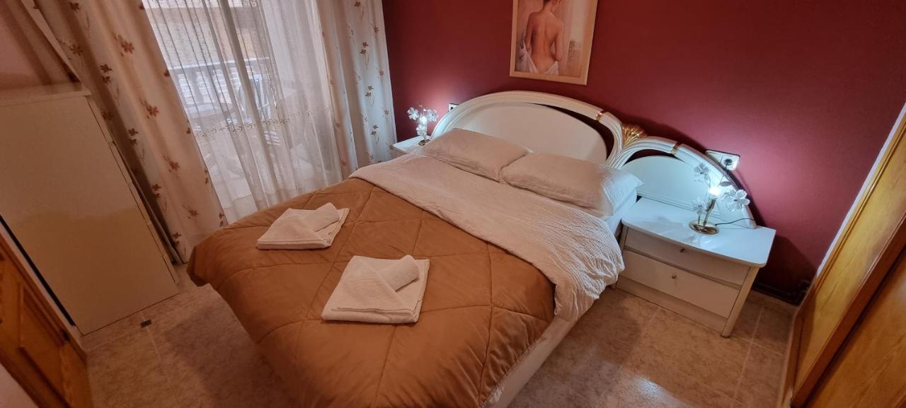 Apartament Dos Playas Torrevieja Eksteriør billede