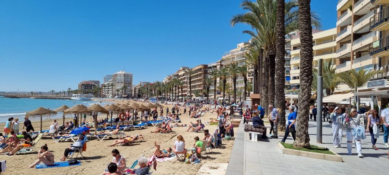 Apartament Dos Playas Torrevieja Eksteriør billede