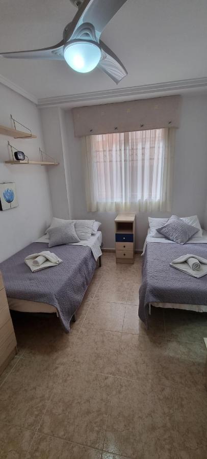 Apartament Dos Playas Torrevieja Eksteriør billede